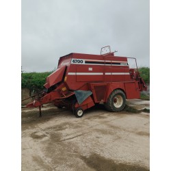 HESSTON 4700