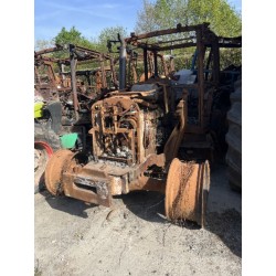 RENAULT - CLAAS AXOS 320