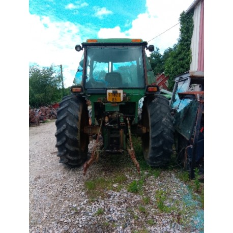 JOHN DEERE 4230