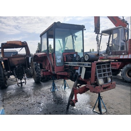 CASE IH 745 S
