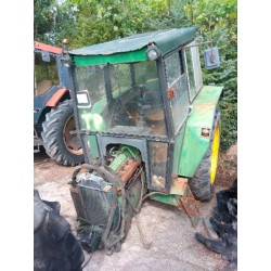 JOHN DEERE 2130