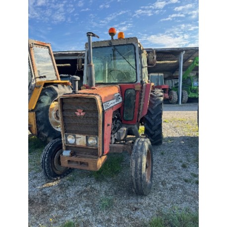 MASSEY-FERGUSON 590